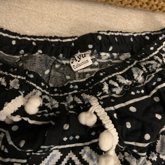 Brand new short from Bali - 100% Cotton - XS - Picture 2 of 4